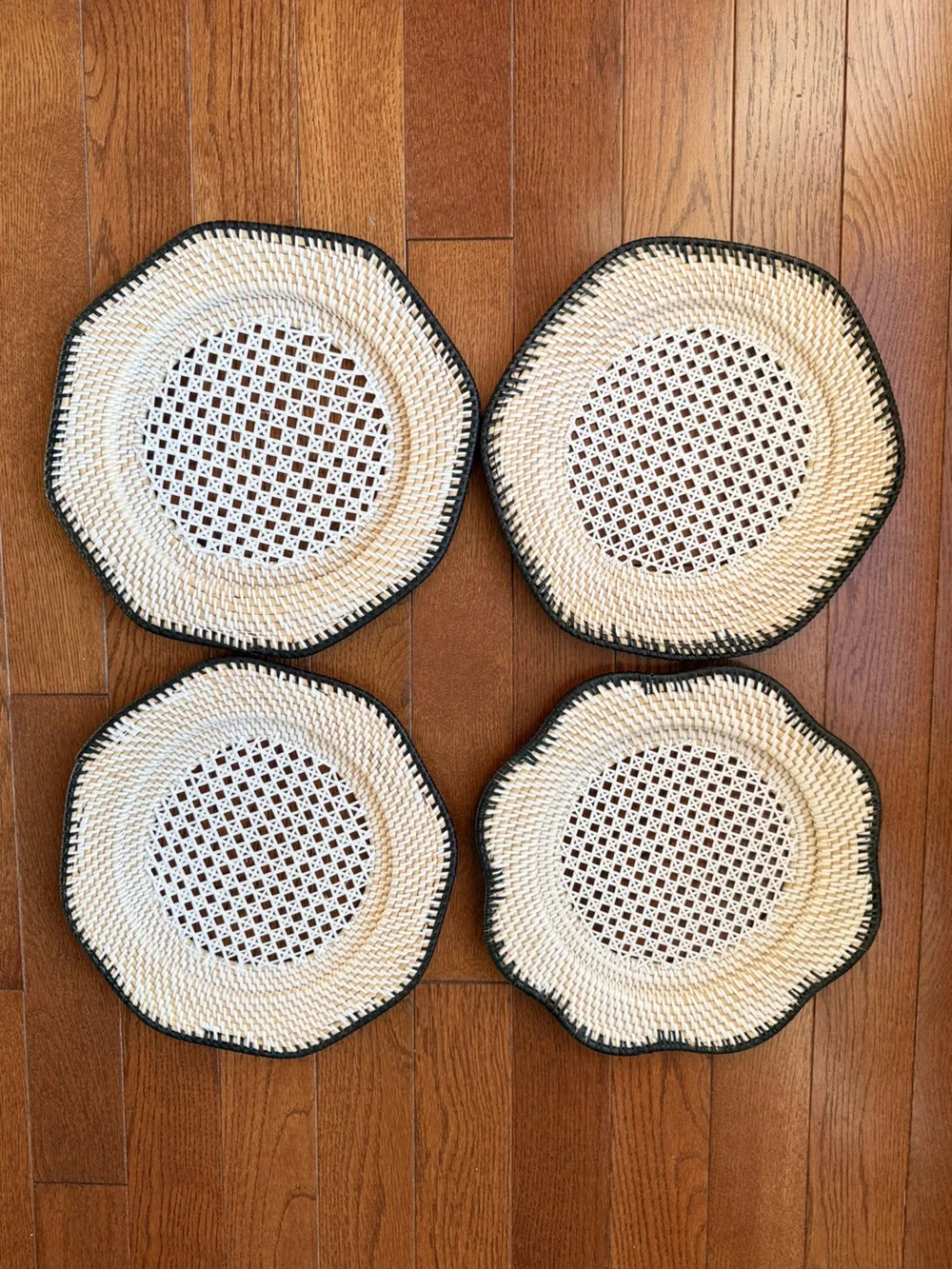 Woven Rattan Charger Plates Cane Lattice Boho 4pc Coastal Home Kitchen Decor